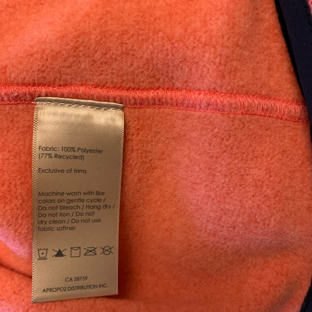 Indyeva Toga pullover NWOT - Picture 8 of 8